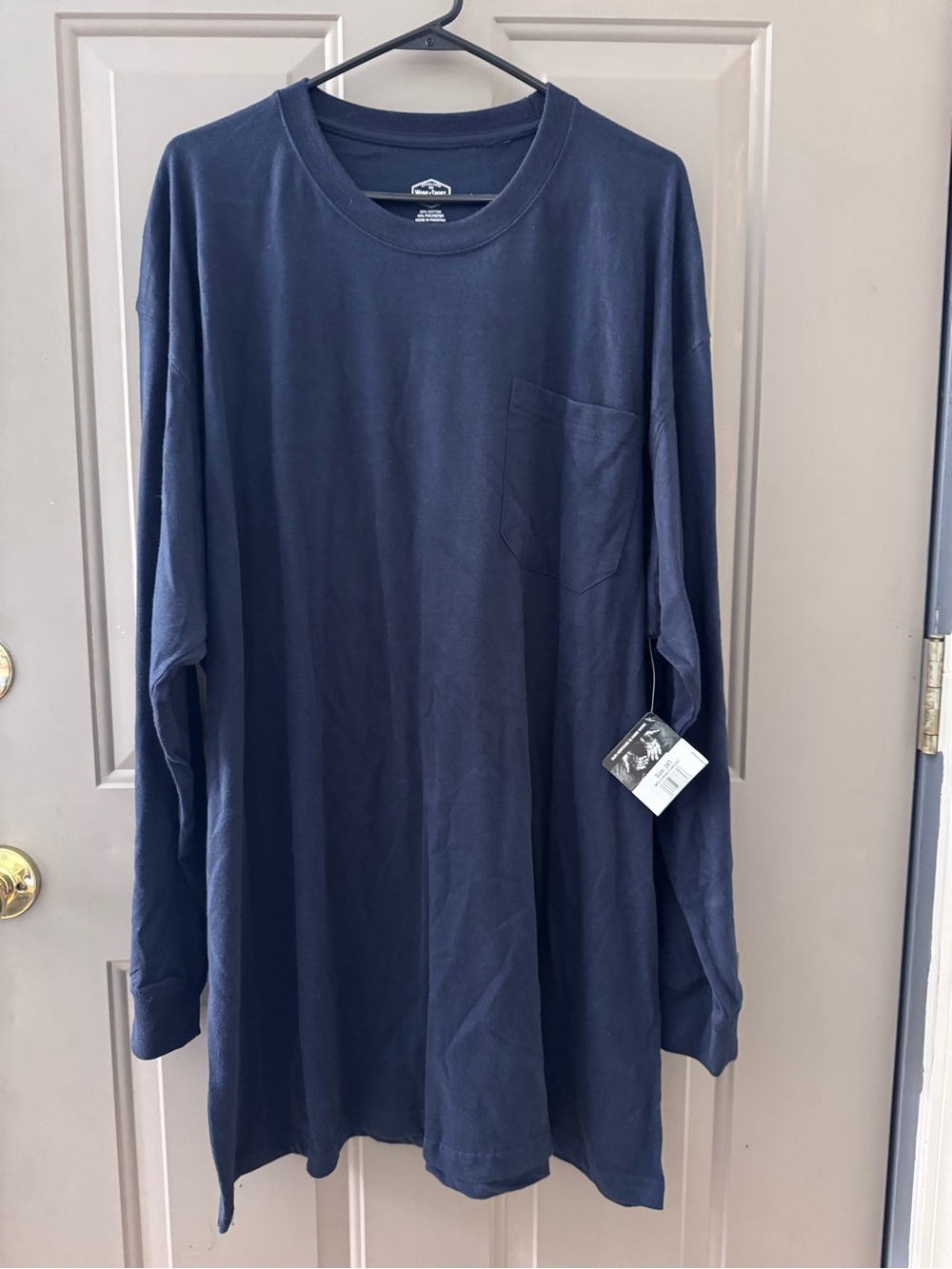 Men's Long-Sleeve Pocket T-Shirt - Navy